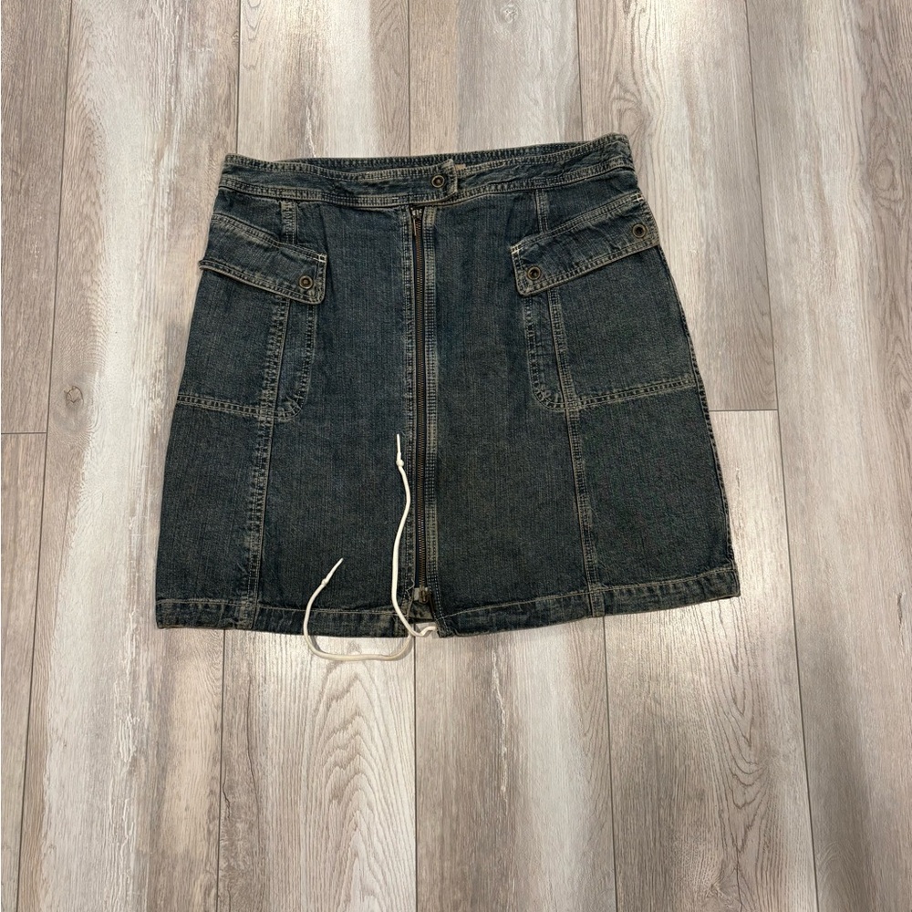 i.e. relaxed Dark wash denim mini skirt Size 16